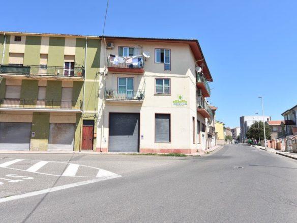 Trilocale spazioso e luminoso di 100mq parzialmente arredato