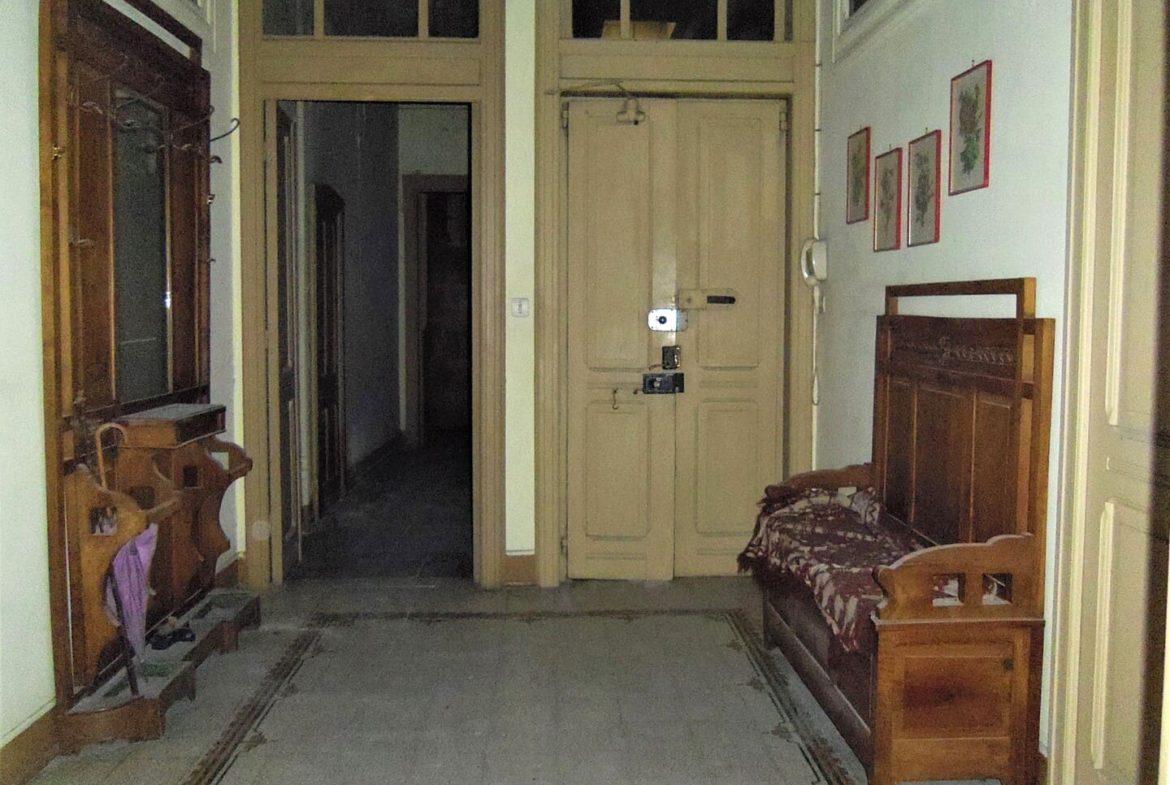 1170