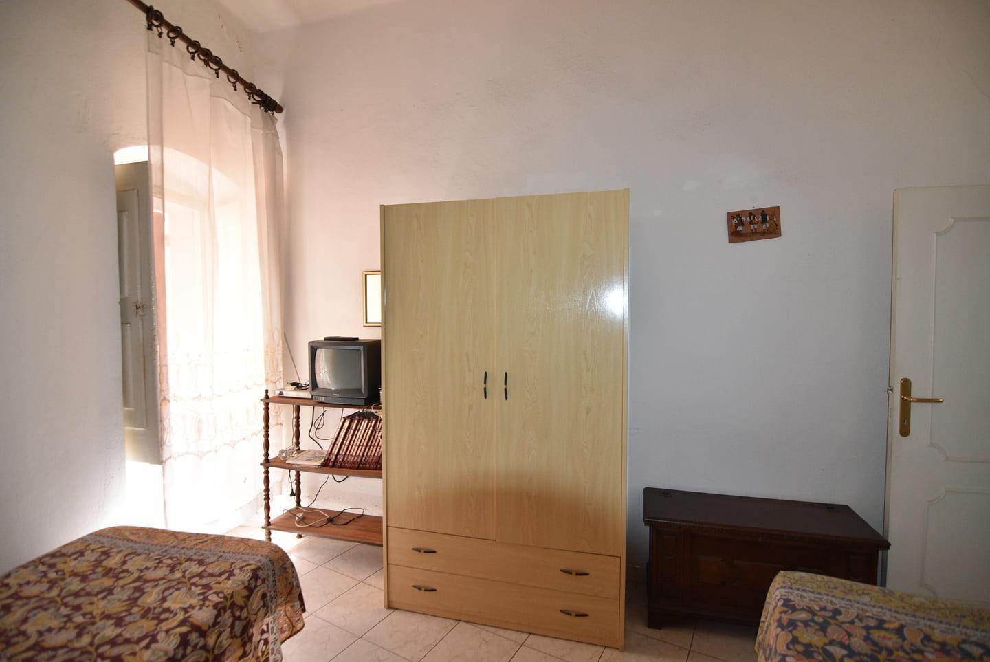 Otre 200mq di proprietà tra abitazione, terrazza, cantina, garage