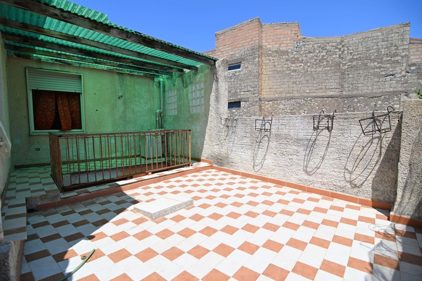 Casa indipendente a pochi km dal mare
