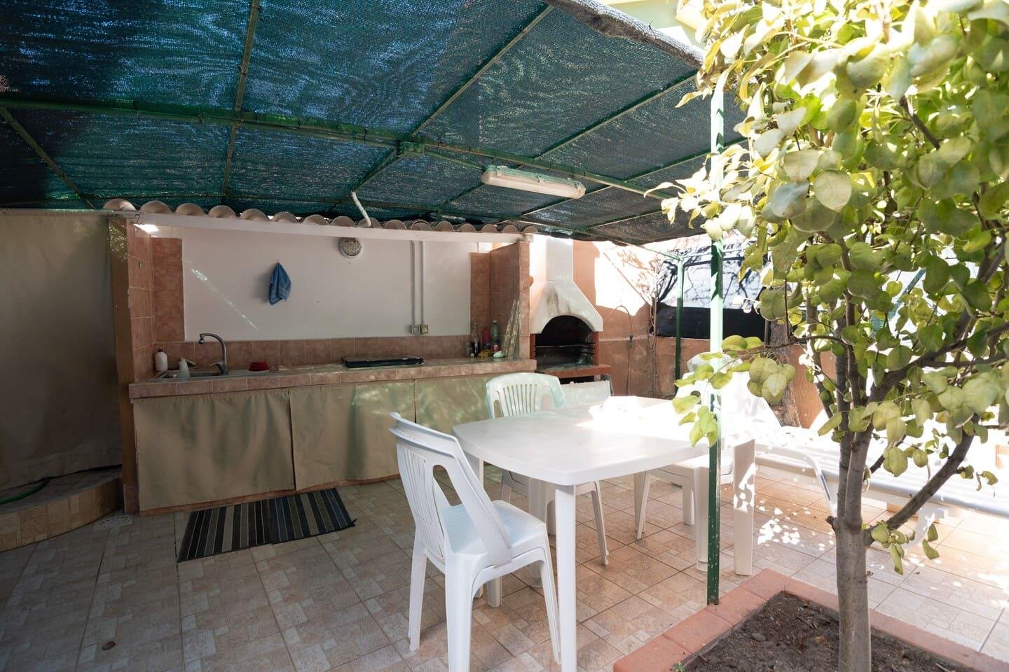 Piano terra con giardino a pochi passi dalla spiaggia