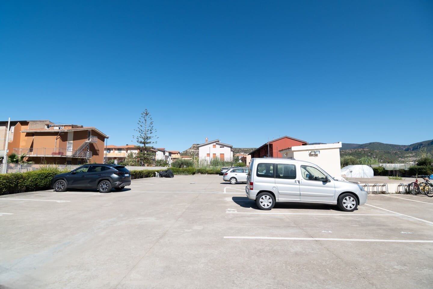 Piano terra con giardino a pochi passi dalla spiaggia