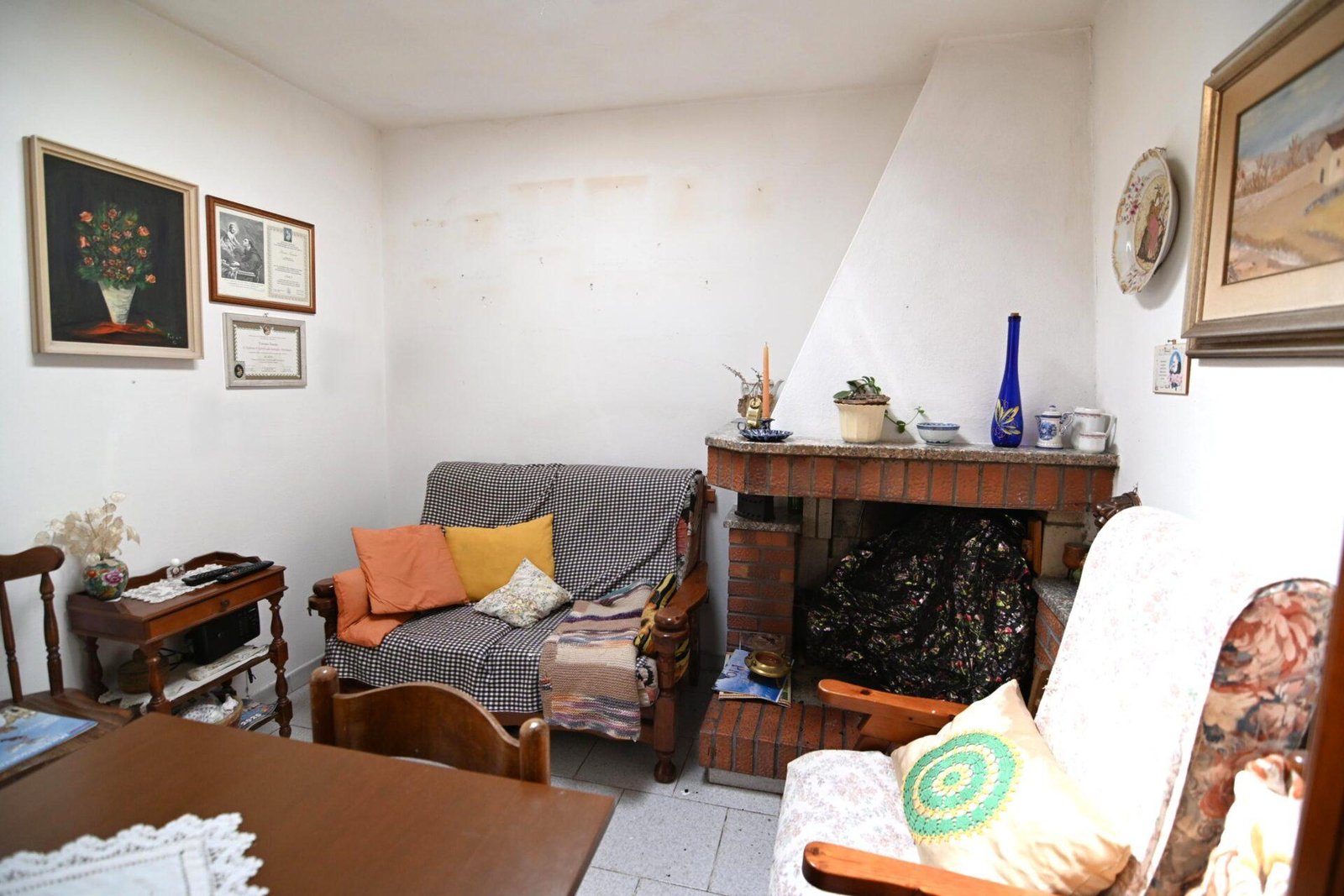 Casa spaziosa e luminosa su tre piani